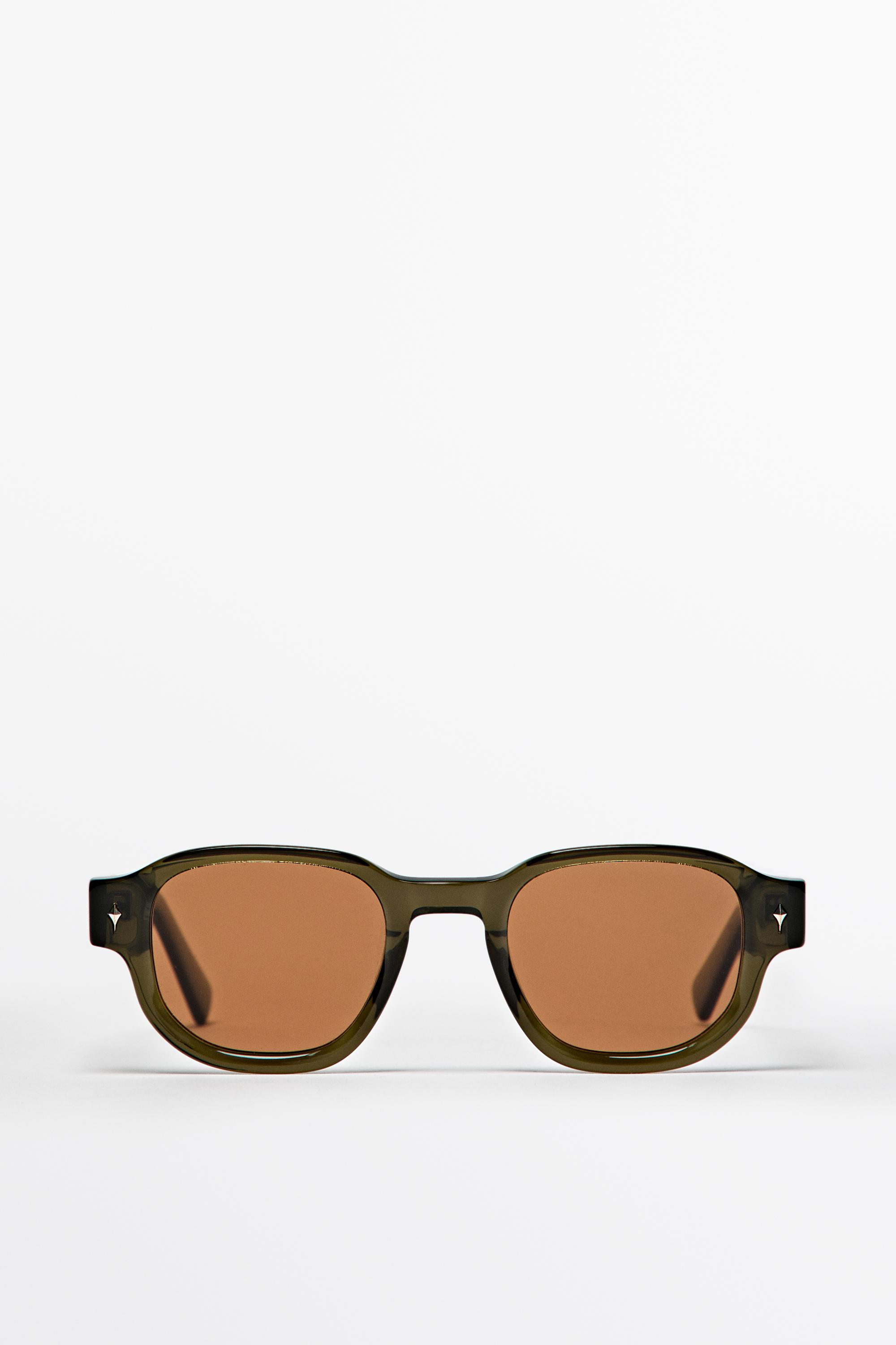 Lunettes de soleil géométriques
